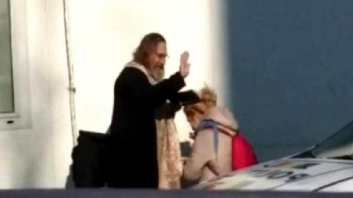 preot_fals_suceava_pantelimon_benzinarie_09553500