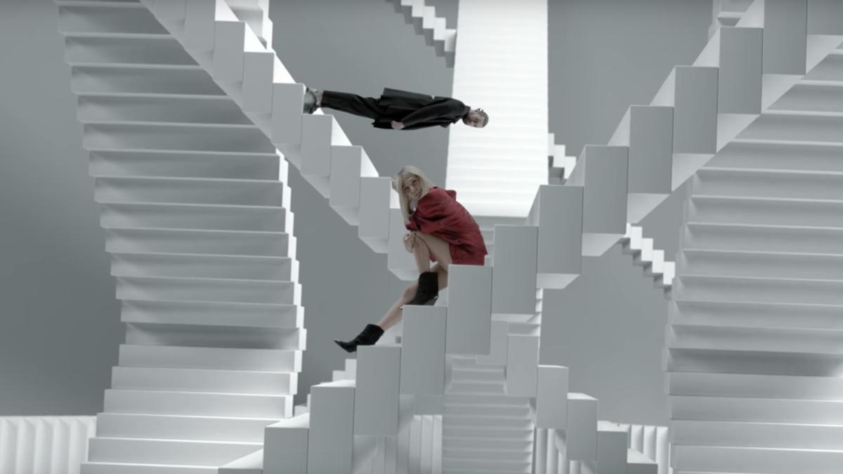 smiley-sore-clip-nou-jumatate_68205100