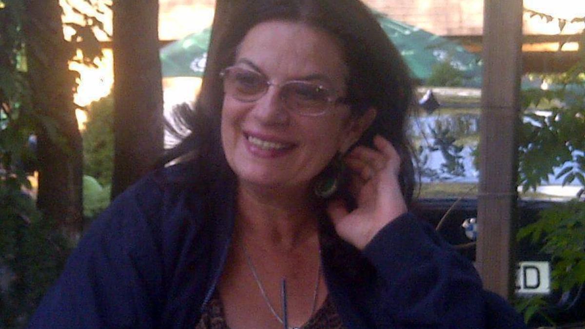 maria-teslaru_91343000