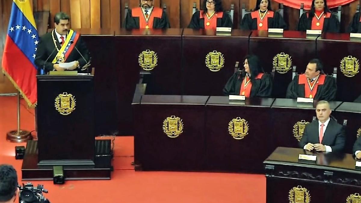 maduro_parlament_venezuuela_47928400