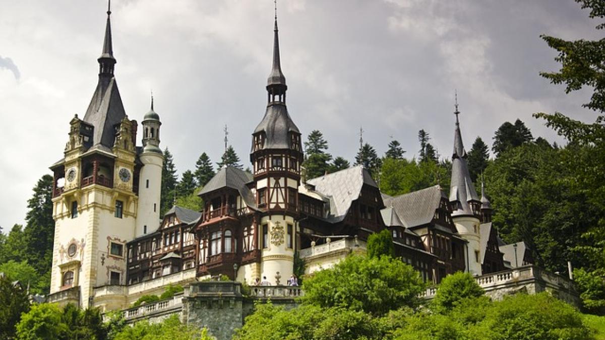 peles-castle-818943_640_42573900