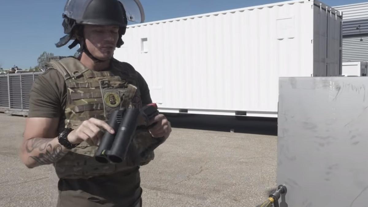 flash_ball_proteste_87698800