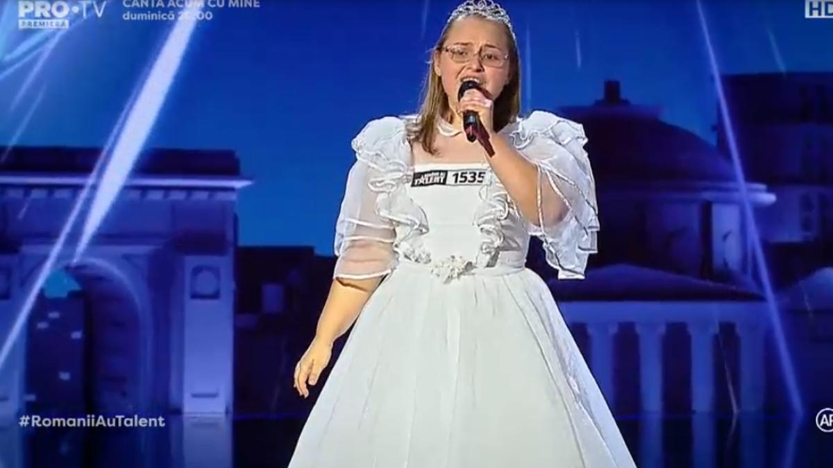 claudia-romanii-au-talent_77155900
