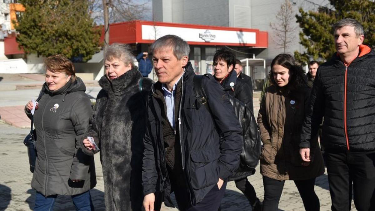 ciolos_partid_oameni_00836200