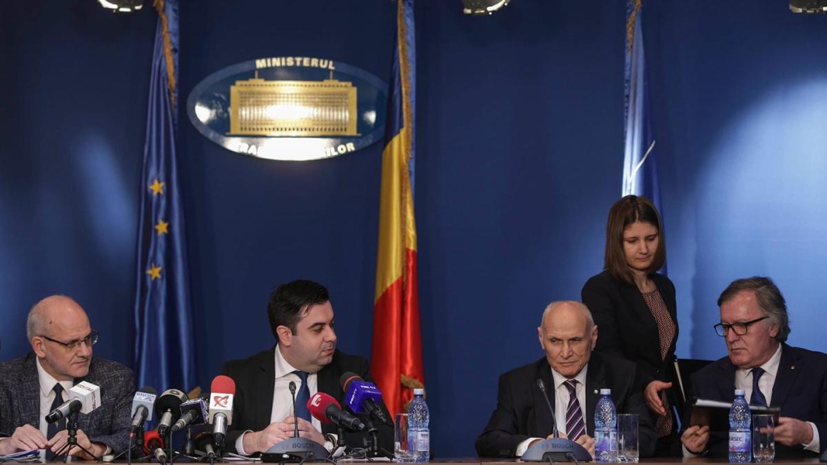 53323360_2207813659478701_4711030360035557376_o_99269700