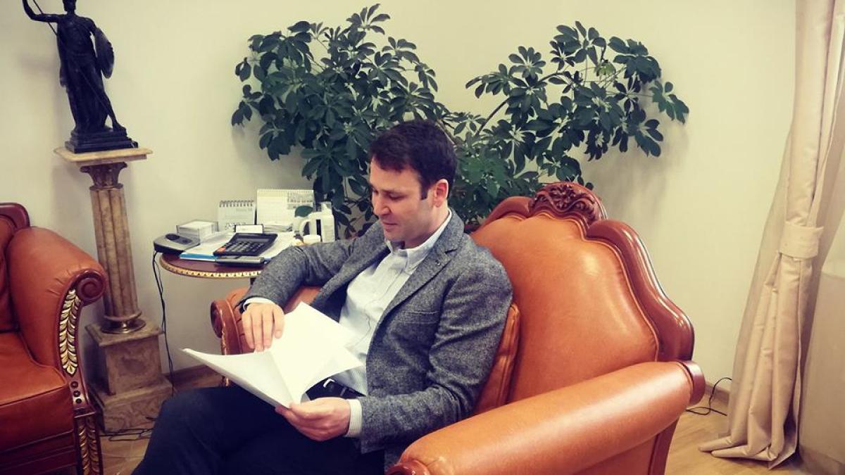 robert_negoita_70614400