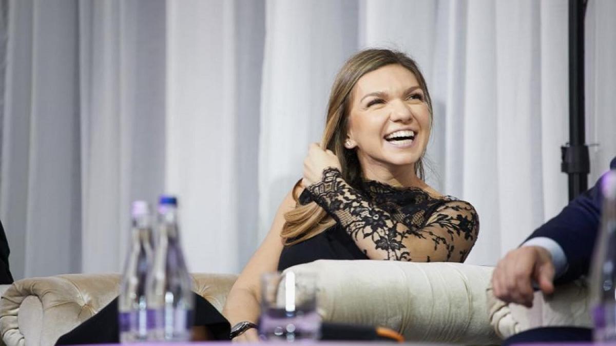 simona_halep_zambet_fb_33006400