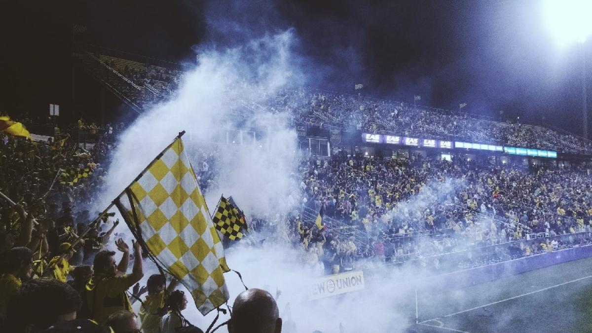 fotbal_stadion_meci_003_16412700