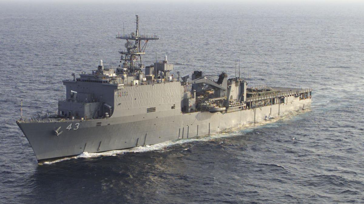 uss-fort-mchenry_70992200