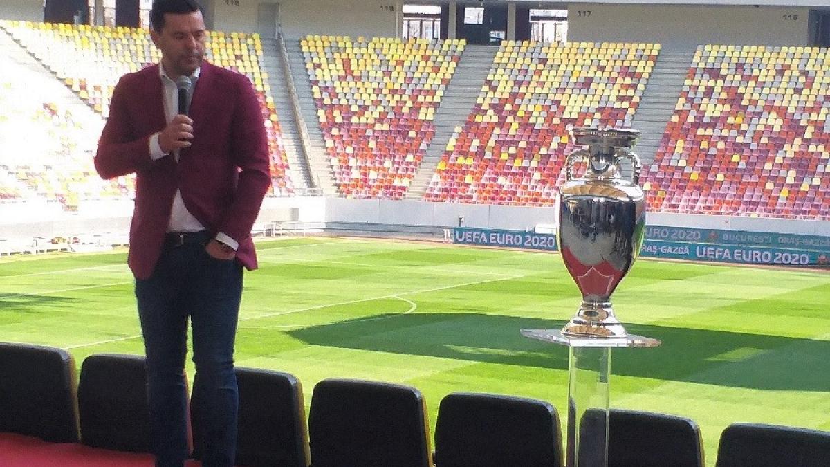 contra_euro2020_trofeu_stadion_40476700