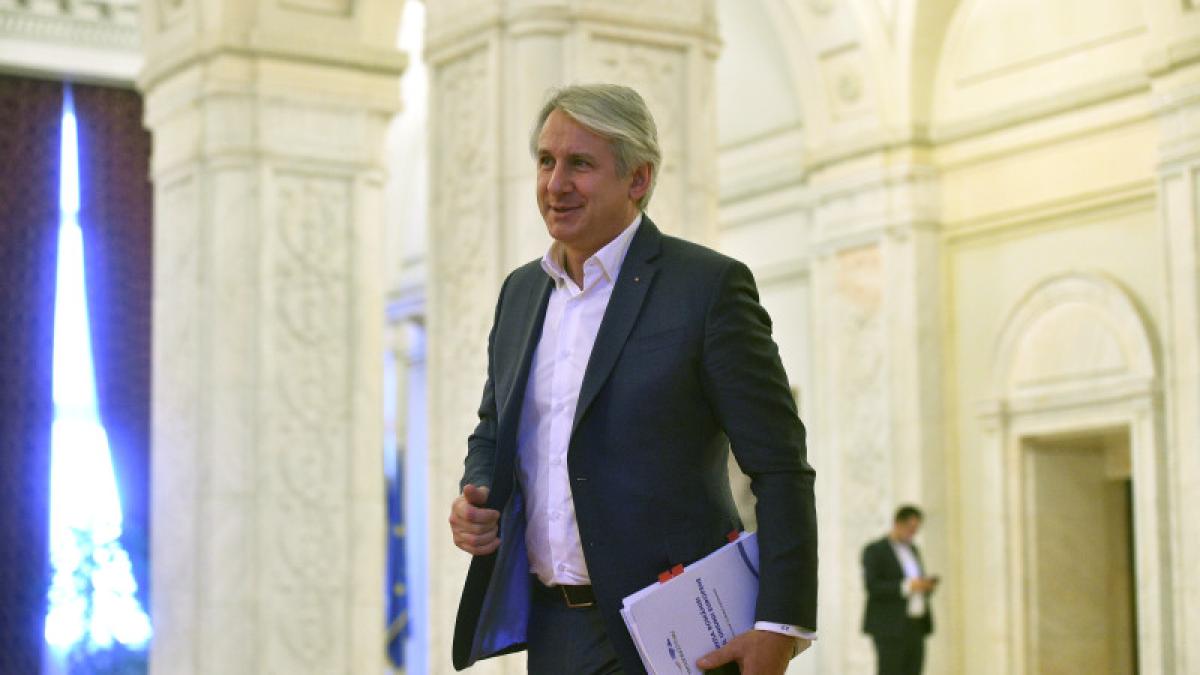 teodorovici-agerpres_12112461_23217800