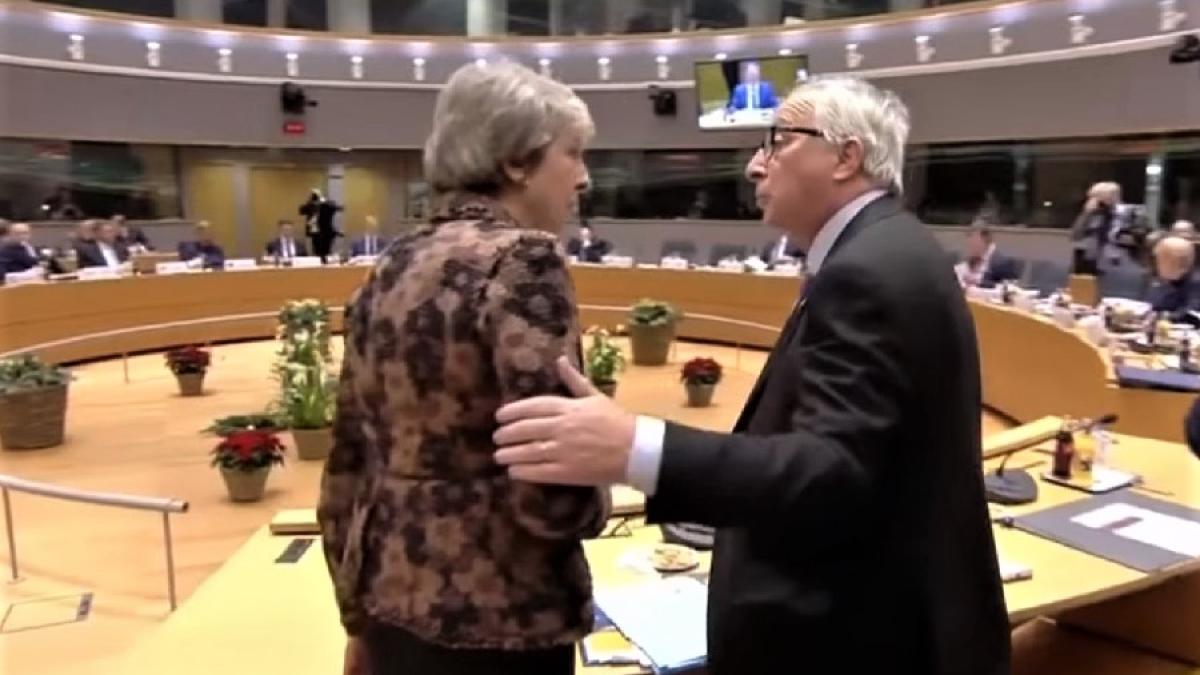 juncker_theresa_may_pe_15899800