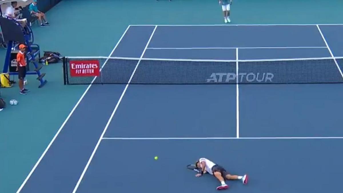 jucator_cazut_68327300