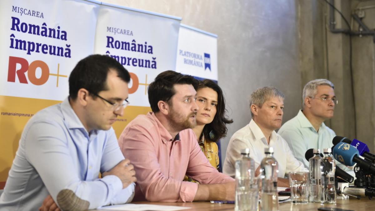 vlad-voiculescu-dacian-ciolos_23123300