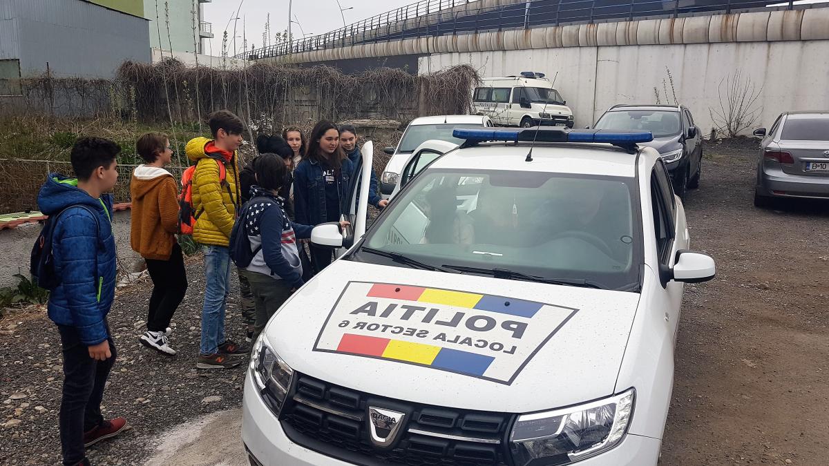 copii-vizita-politisti-sectorul6_28390200