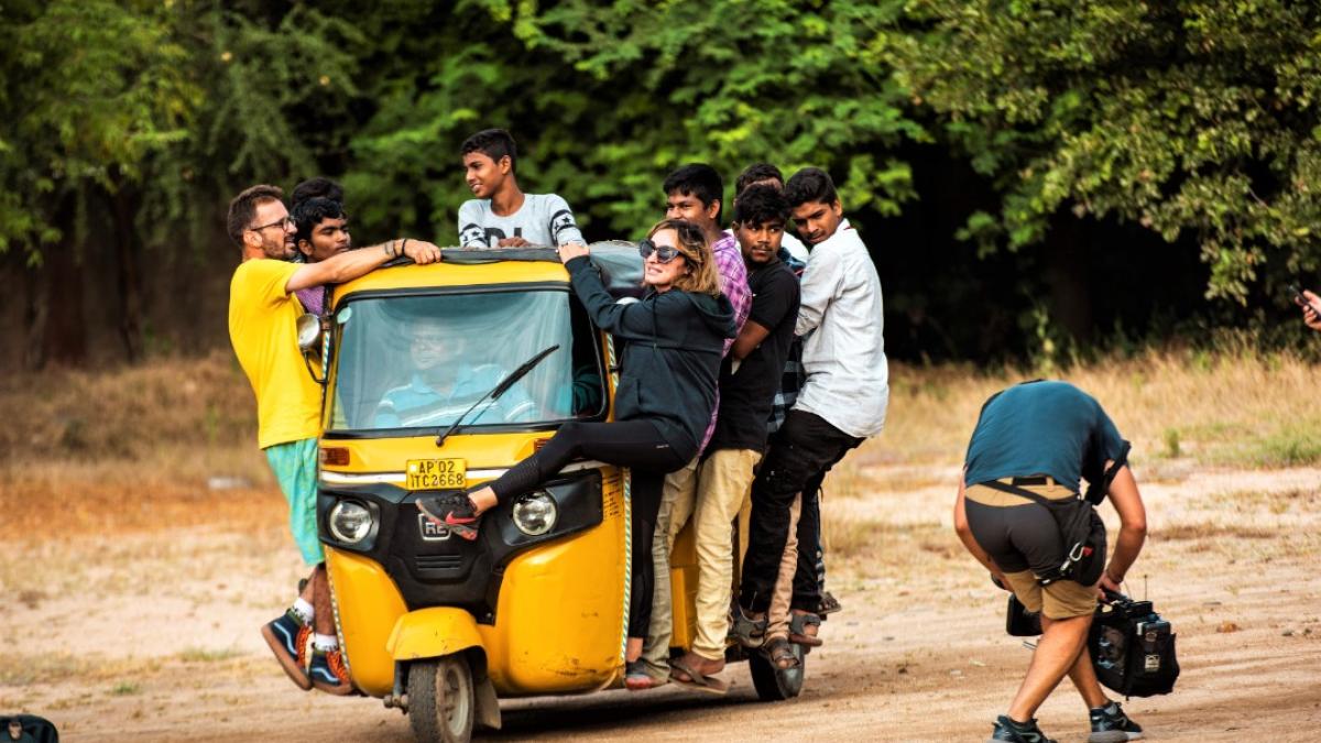 asia-express-ed-19_20-11_30562200