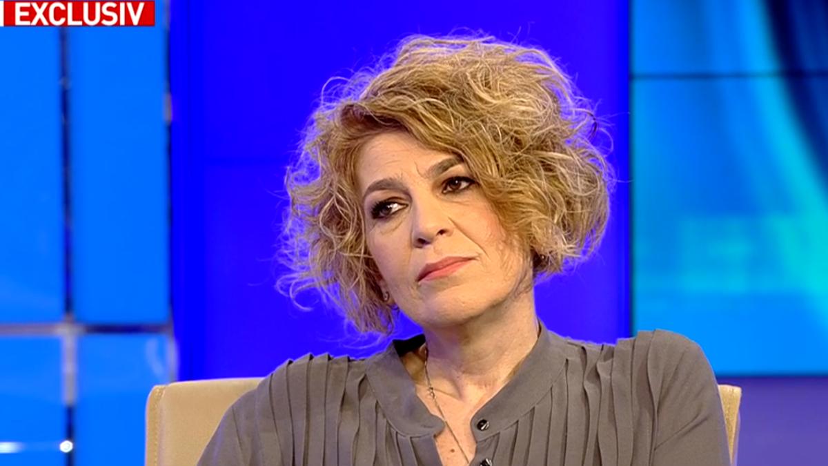 carmen-avram_24407100