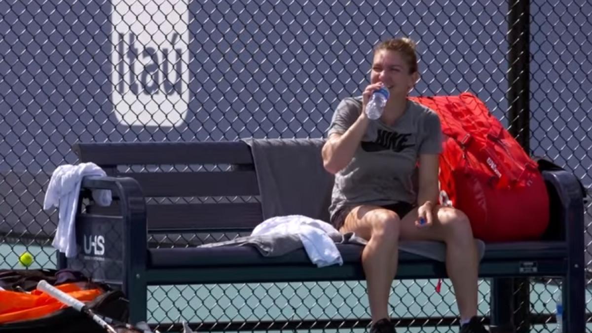 simona_halep_banca_odihna_73667600