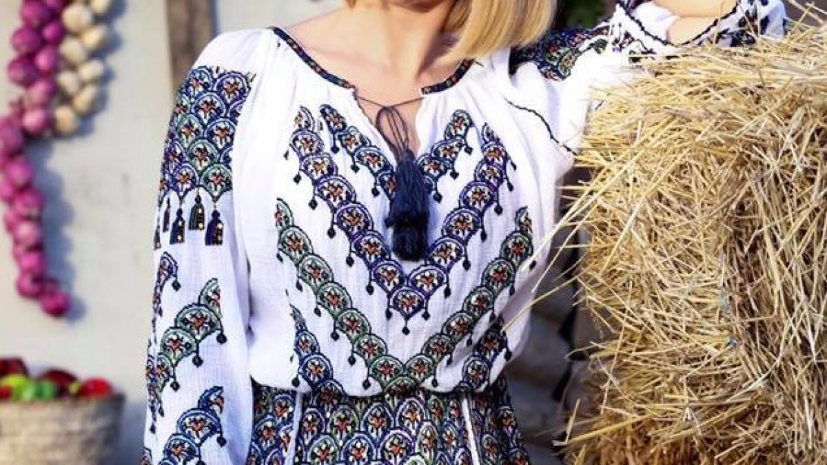 andreea-esca_56719400