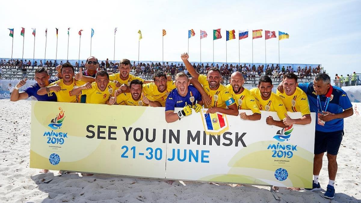 fotbal_pe_plaja_romania_minsk_55992600