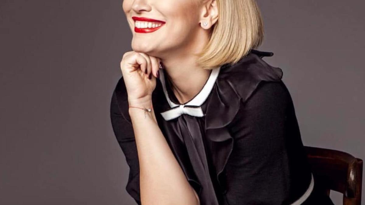 andreea_esca1_85214000