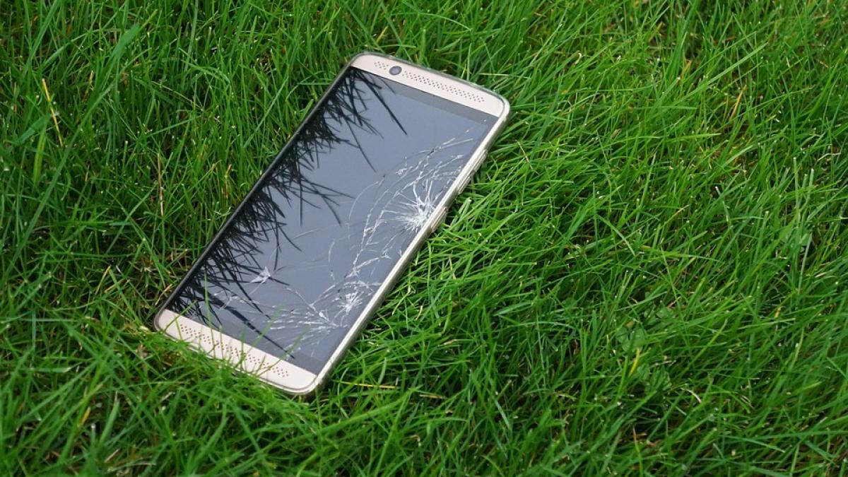 telefon-ecran_43049200