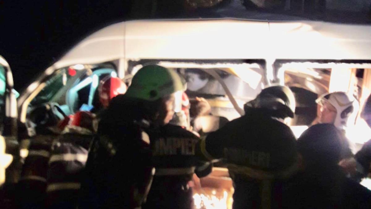 microbuz-lovit-de-tren-buzau_38497200