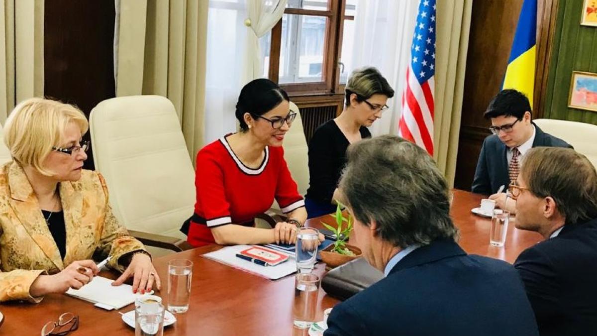 ana_birchall_intrevedere_27378500