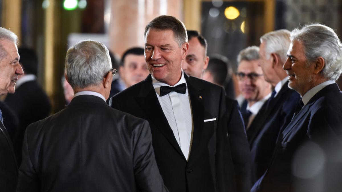 klaus-iohannis-ateneul-roman_93345600