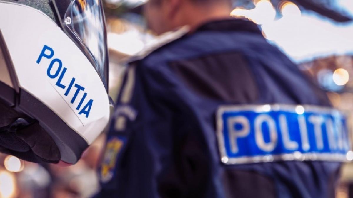 politia_78903200