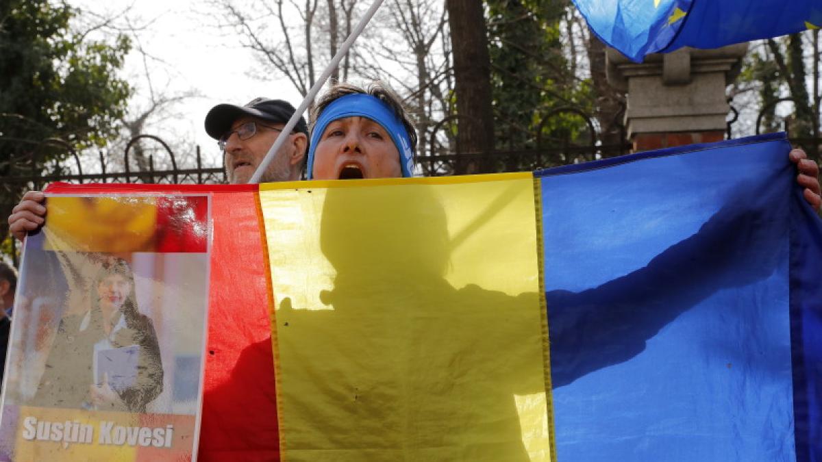 laura-codruta-kovesi-protest_32232700