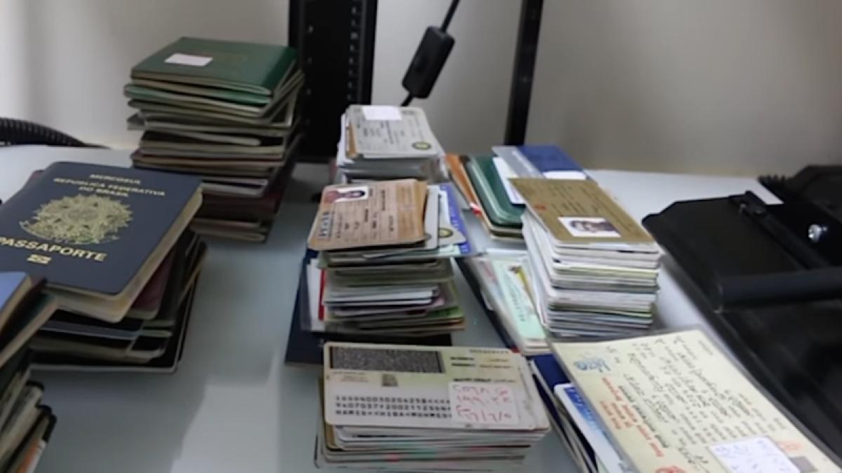 pasaport_pasapoarte_58315300