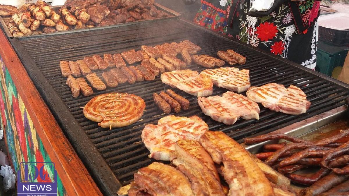 mici-friptura-gratar-1-mai-vacanta_11682400