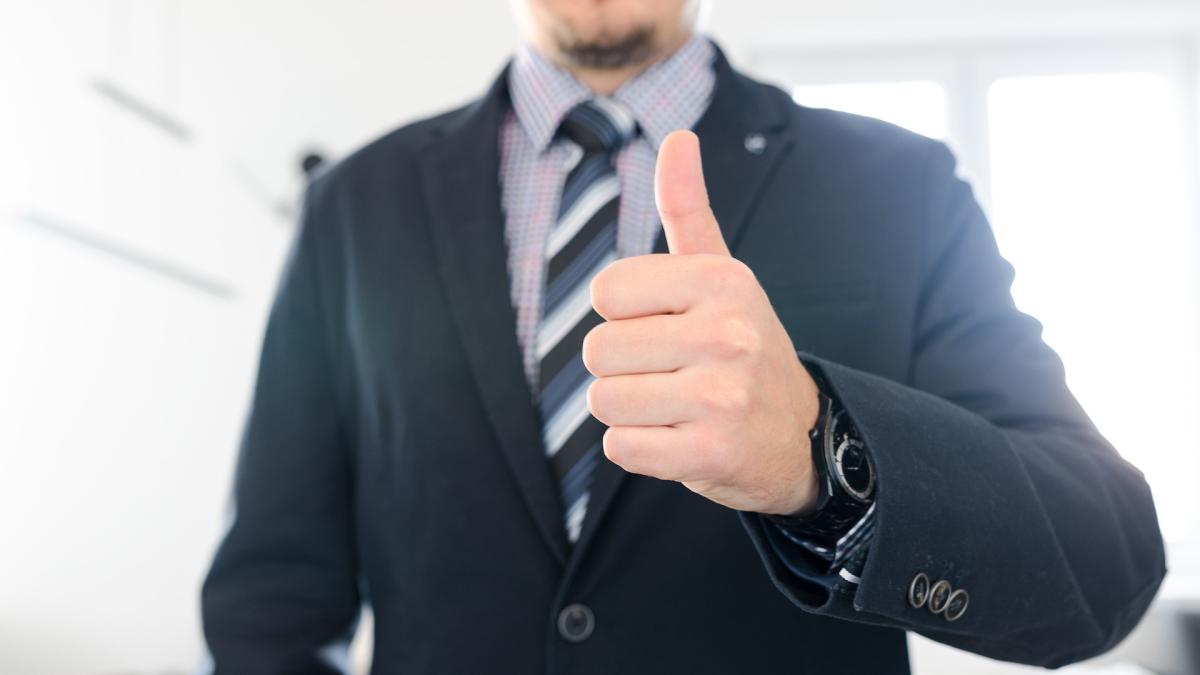 job-munca-barbat-ok_61429500