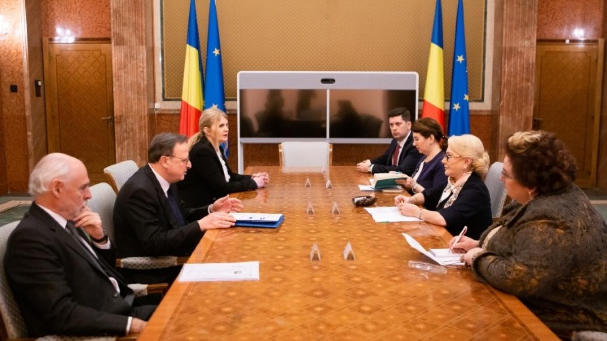 dancila---presedinte-cedo_56448500