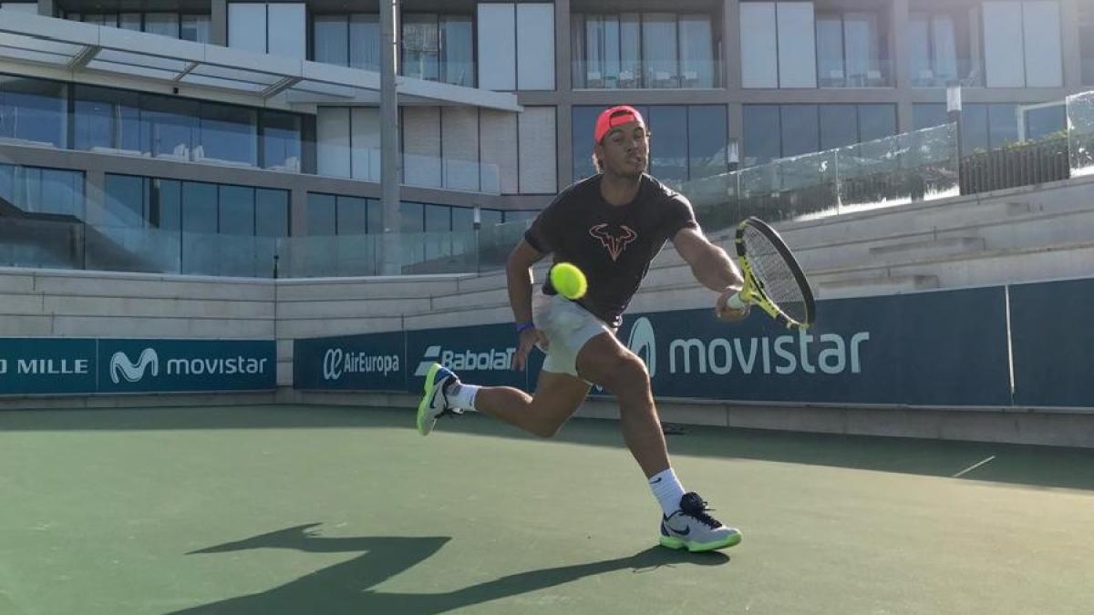 nadal_tenis_teren_antrenament_50558800