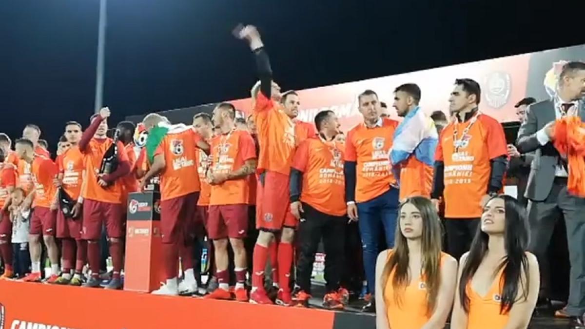 cfr_cluj_campioana_09350900