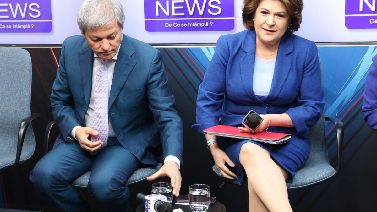 dacian-ciolos-rovana-plumb_22052700