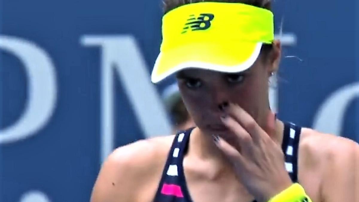 nicole_gibbs_bun_48806500