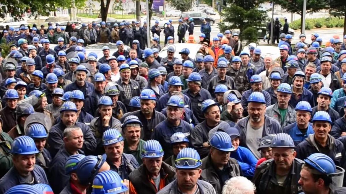 astra-rail-greva_76413200