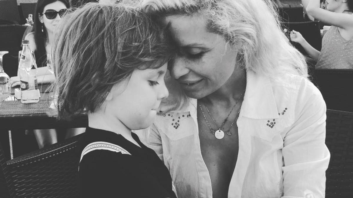 adele_chirica_68844500