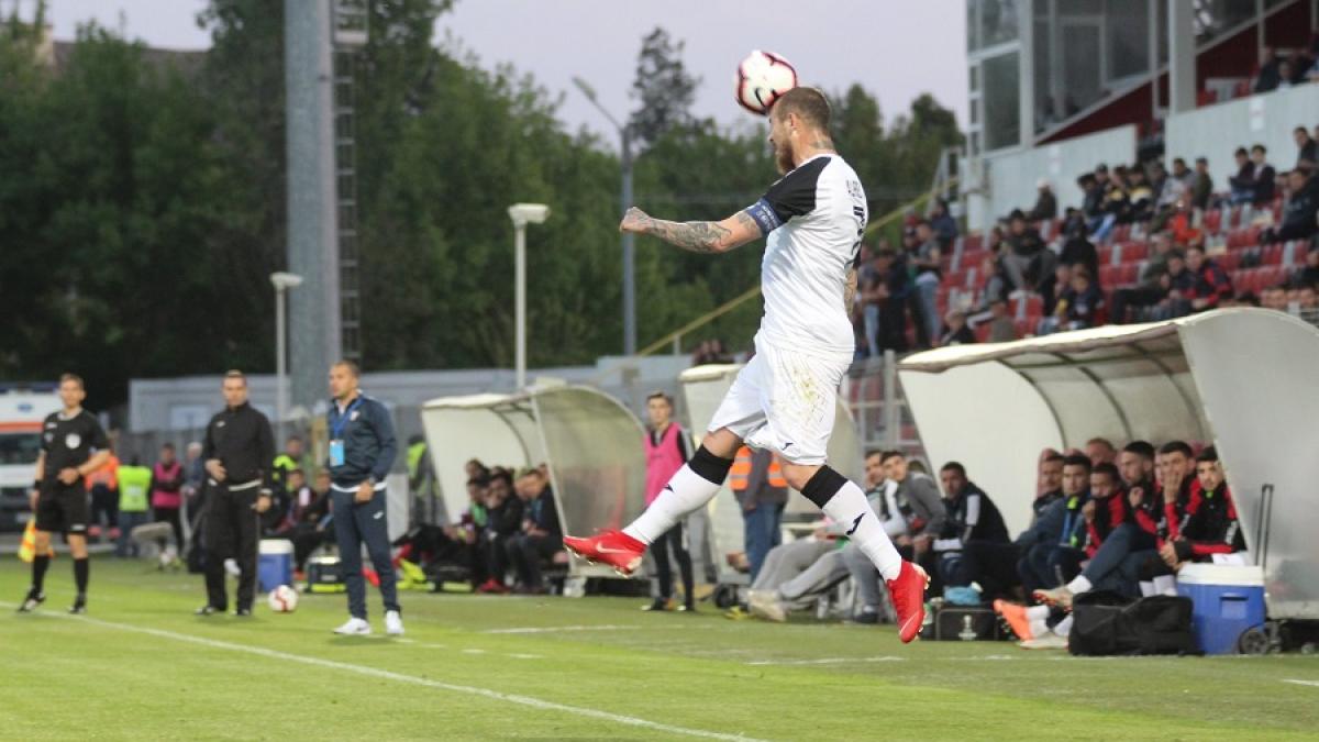 alibec_astra_meci_cap_fb_51677900