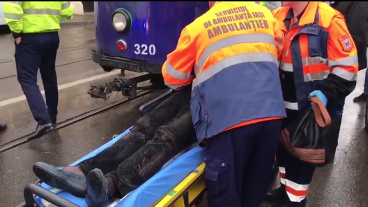 femeie-tarata-de-tramvai_10246500