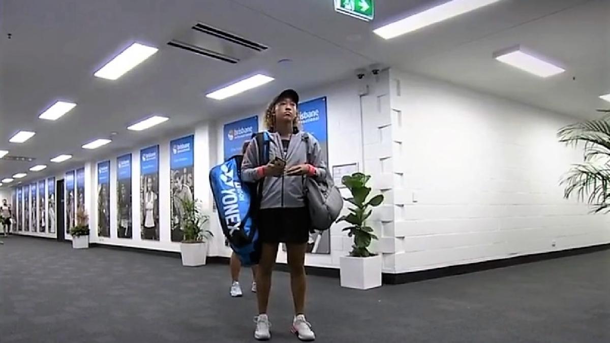 naomi_osaka_stand_55841500