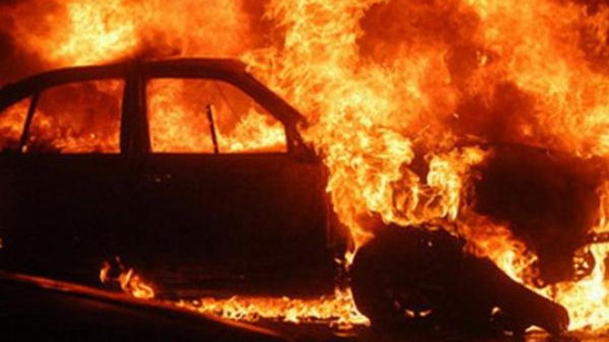 masini-incendiate_86716400