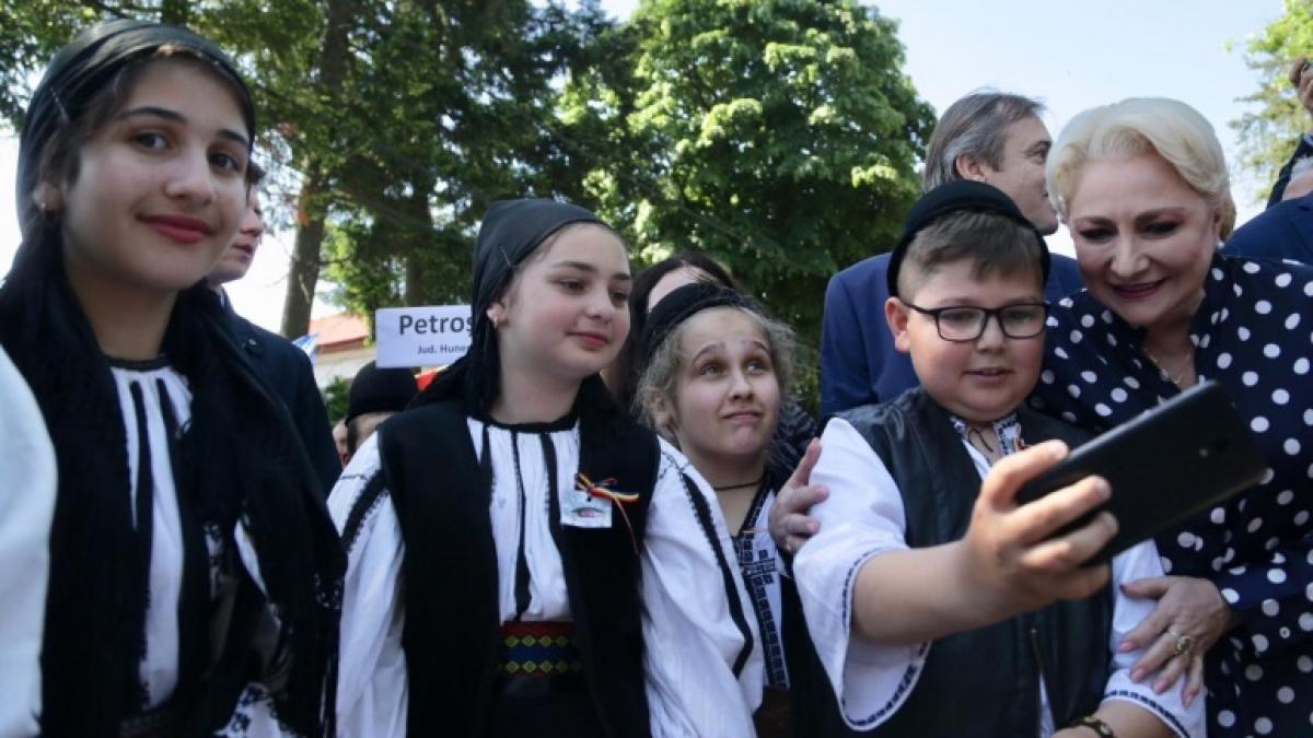 dancila---copii_57665300