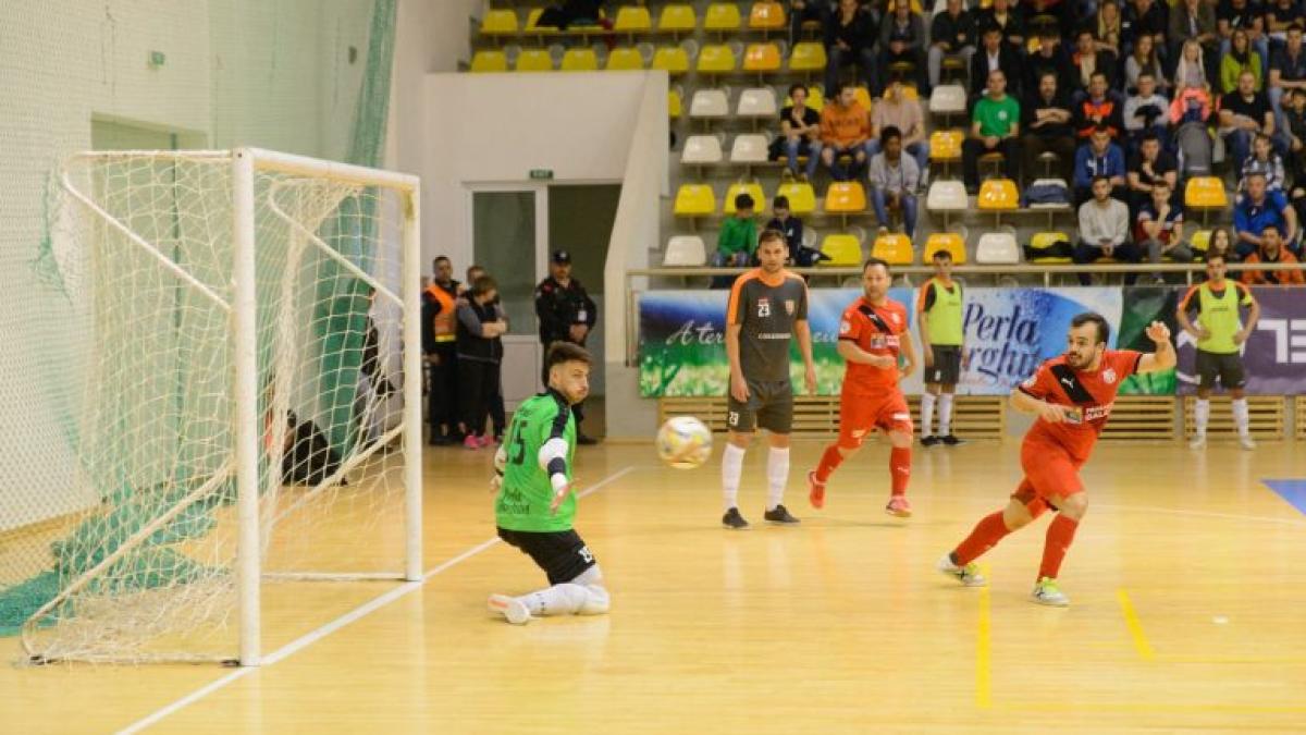 finala_futsal-768x512_19665400