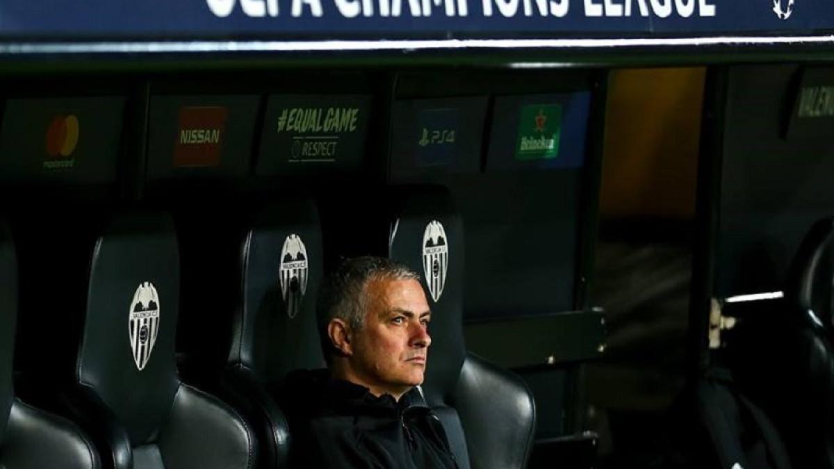mourinho_uefa_ucl_fb_13044100