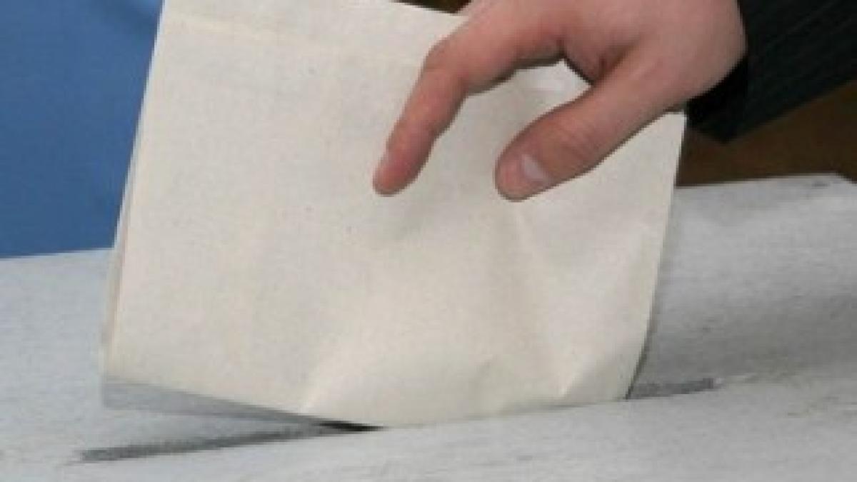 vot-urna-604-liviu-chirica