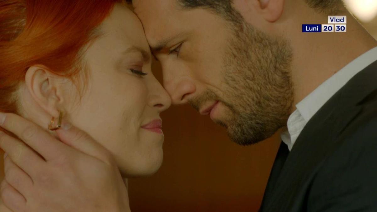 eliza-adrian-vlad--serial-pro-tv_62184300